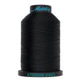 Hilo de coser negro Mettler Xtreme Pro en un carrete, con logo Mettler y texto XTREME PRO. AMANN-XTREME-PRO-1000 4012500560751