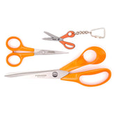 Tres tijeras Fiskars con mango naranja: un par grande, un par mediano y un par mini llavero. FISKARS-21-SET 6411501989901