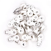 Pile of white plastic curtain runners with metal hooks, FK brand, 100 pieces RUNNER-U-RAIL-2190039-100 8712493620017