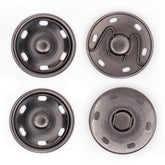 Four gunmetal grey 3cm snap buttons, two shown with prong detail, two with socket. DRUKKNOOP-30-GUNMETAL-2ST
