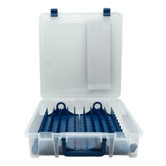 Open transparante opbergbox met blauwe naaigaren inzetstukken en label | GAREN-OPBERGBOX-108 | 8715779442242