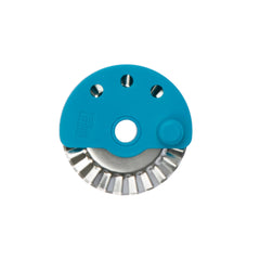 Prym pinking mes voor rolmes, 45mm, met blauwe beschermkap en gekarteld roestvrijstalen blad | PRYM-610478 | 4002276104785