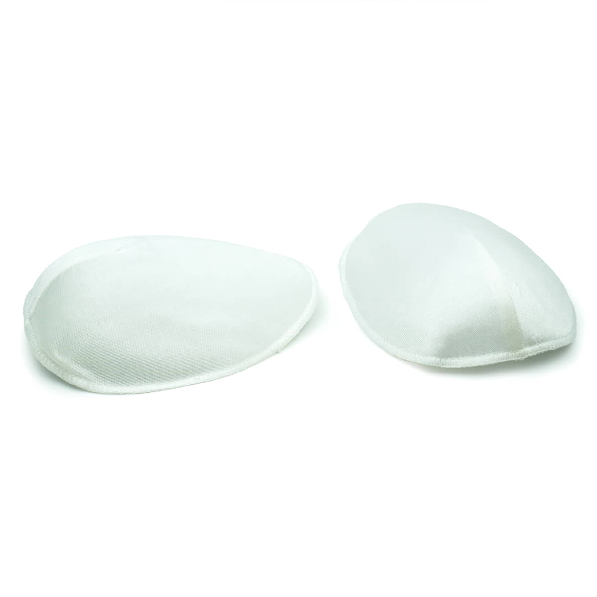 Schoudervullingen raglan | met klittenband | 16 x 14 cm | satijn wit Schoudervullingen SCHOUDERVULLING - RAGLAN - WIT - KLITTEBAND