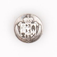 Klassieke Zilveren Metalen Knoop met Wapenschild 15x15 mm Knoop KNP00140 - Fourniturenkraam.nl